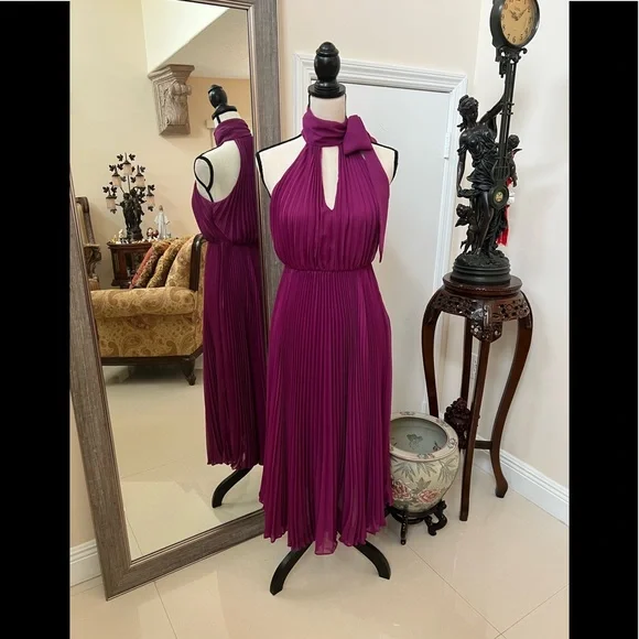 open lace back dress 1990s Betsey Johnson Vintage Pink Dress Black Net Overlay & Lace Trim   Modig